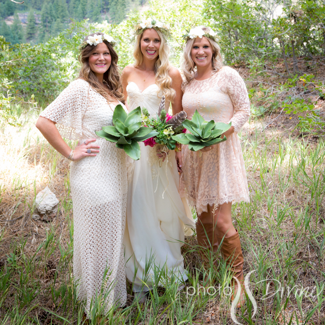 Photo Divine Aaron and Brittany's Beautiful Bohemian Wedding