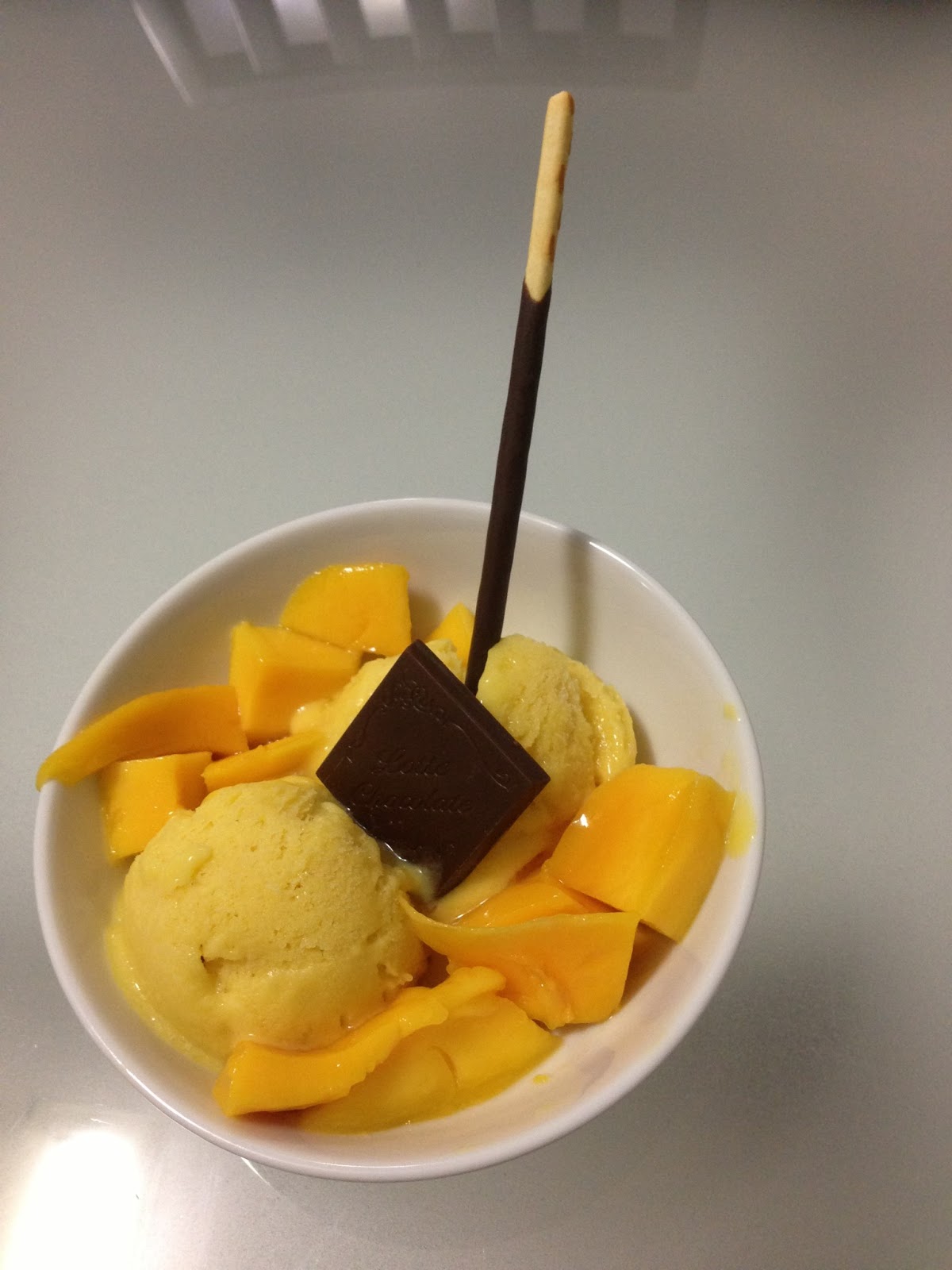 Lilycancook Mango Sorbet Ice Cream