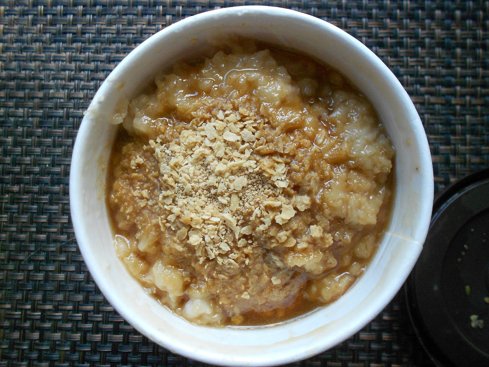 Snacking Squirrel Maple Oatmeal