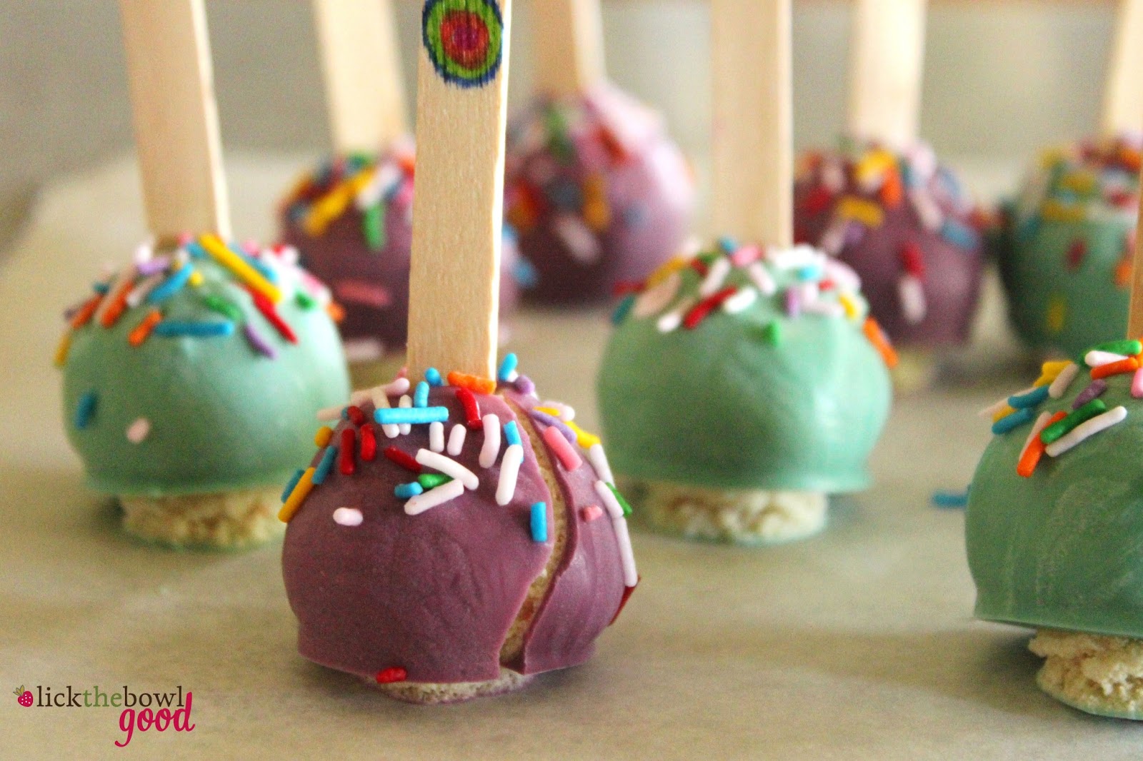 Lick The Bowl Good My Birthday Cakes and NoBake Cake Pops