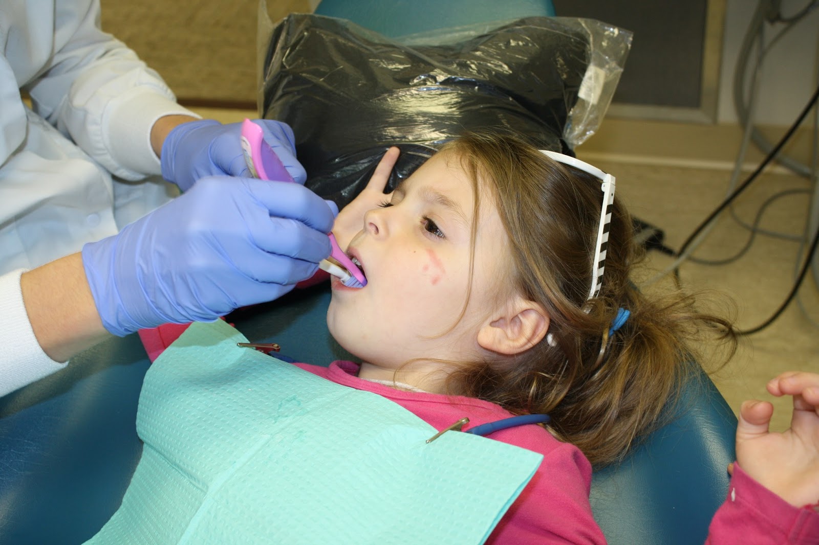 Lilly & Reid's Life First Dentist Appointment