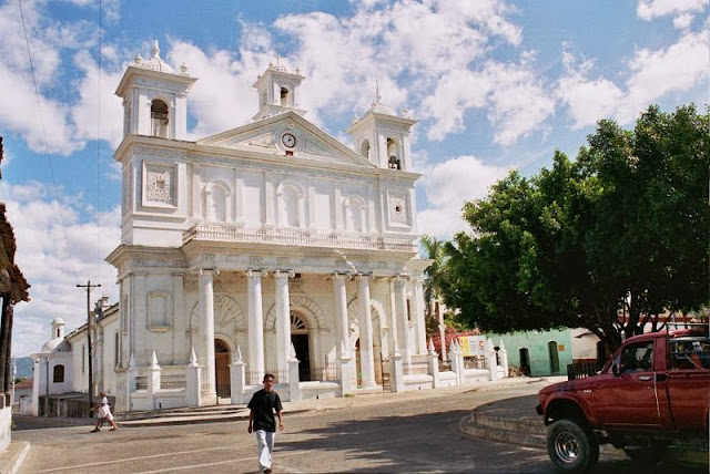 Iglesia de Santa Lucía en Suchitoto, Cuscatlán