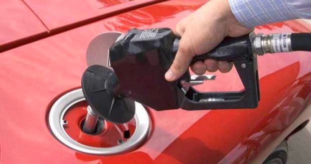 Mẹo lái xe tiết kiệm nhiên liệu