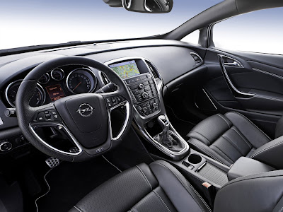 2013 Opel Astra OPC