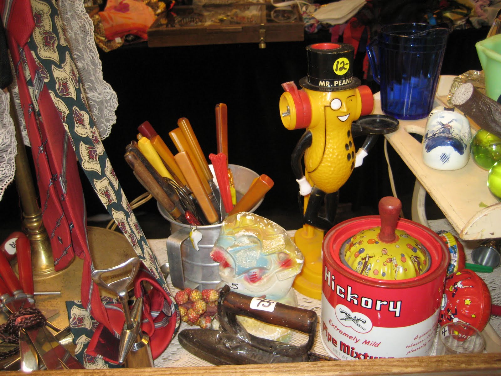C. dianne zweig kitsch 'n stuff: june 2011