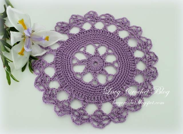 Lacy Crochet: Small Doily Motif and Crochet Tablecloth ...