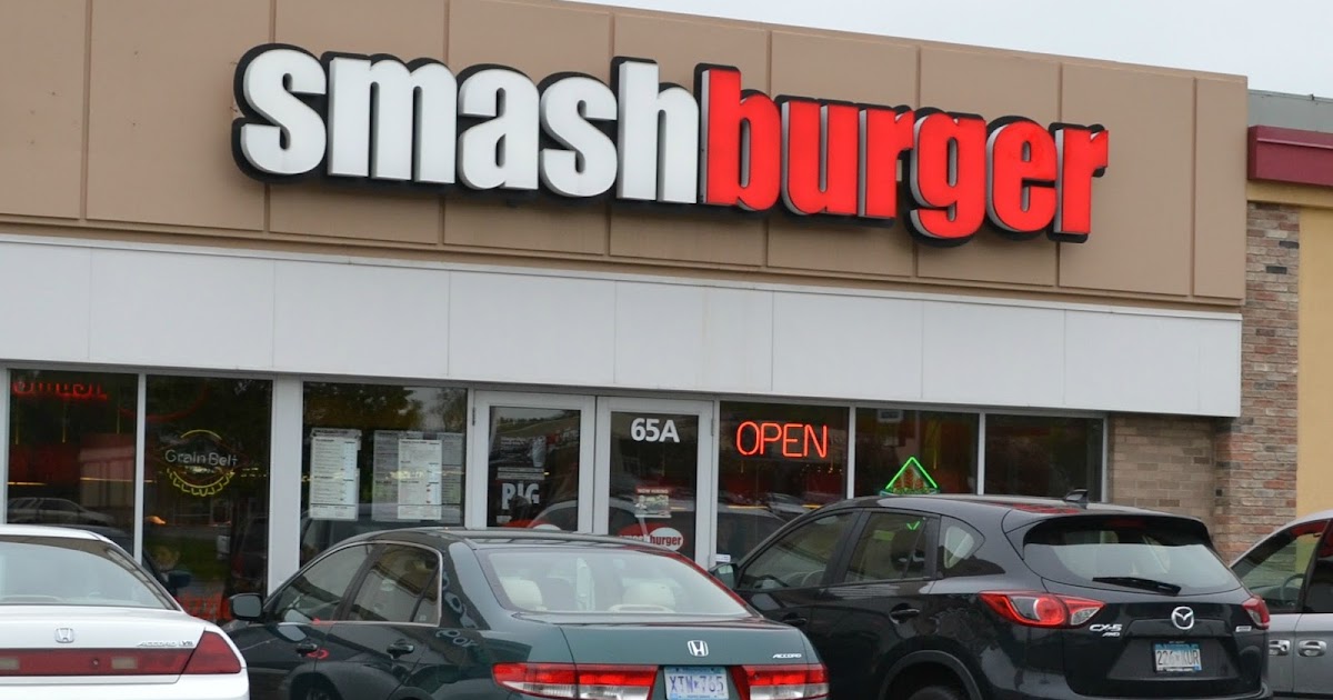 Hot Eats and Cool Reads Restaurant Review Smashburger in Roseville, MN