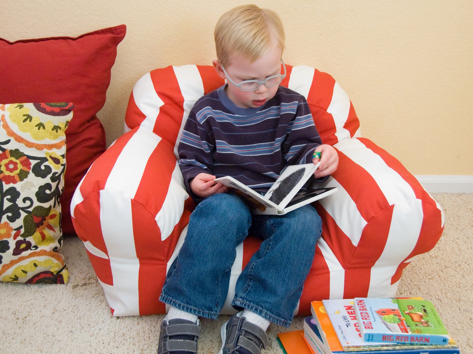 Jengerbread Creations SYTYCS Entry The Pillow Chair