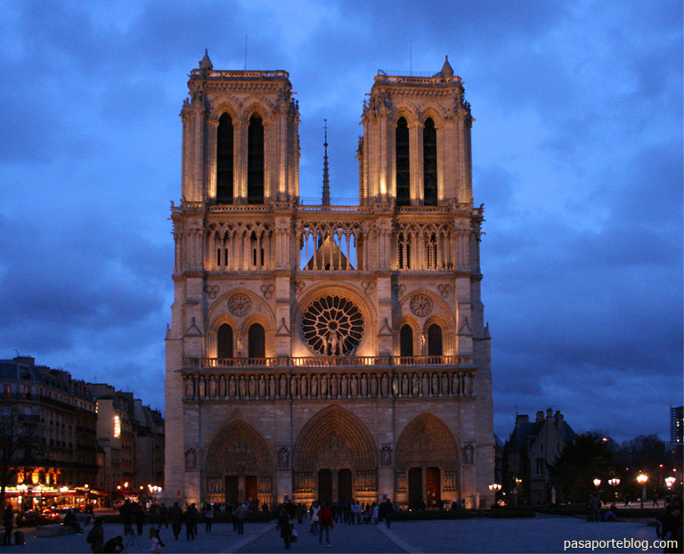 Notre-dame De Paris Victor Hugo