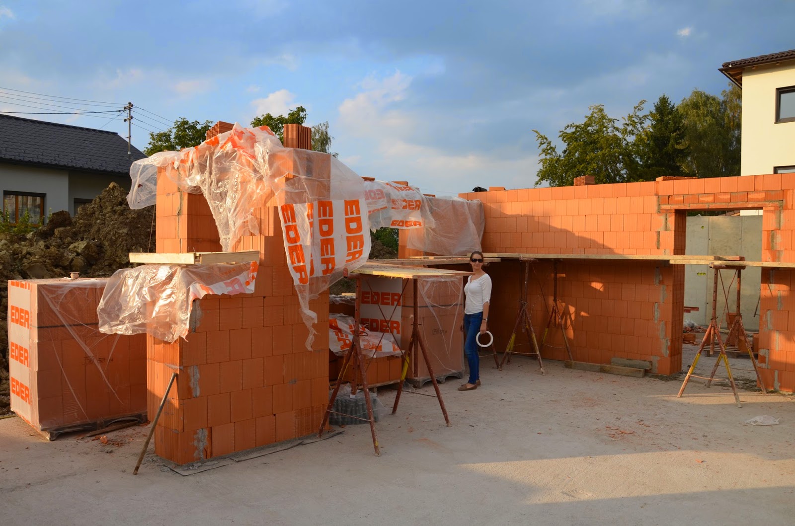 BerMichi's New Adventure: Kellerwände fertig!!