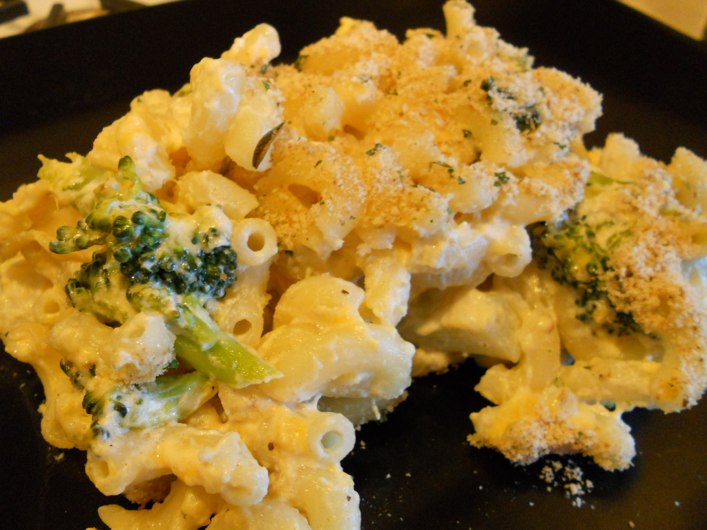 Kitchen Bitches broccoli cauliflower macaroni & cheese (a Jess post)