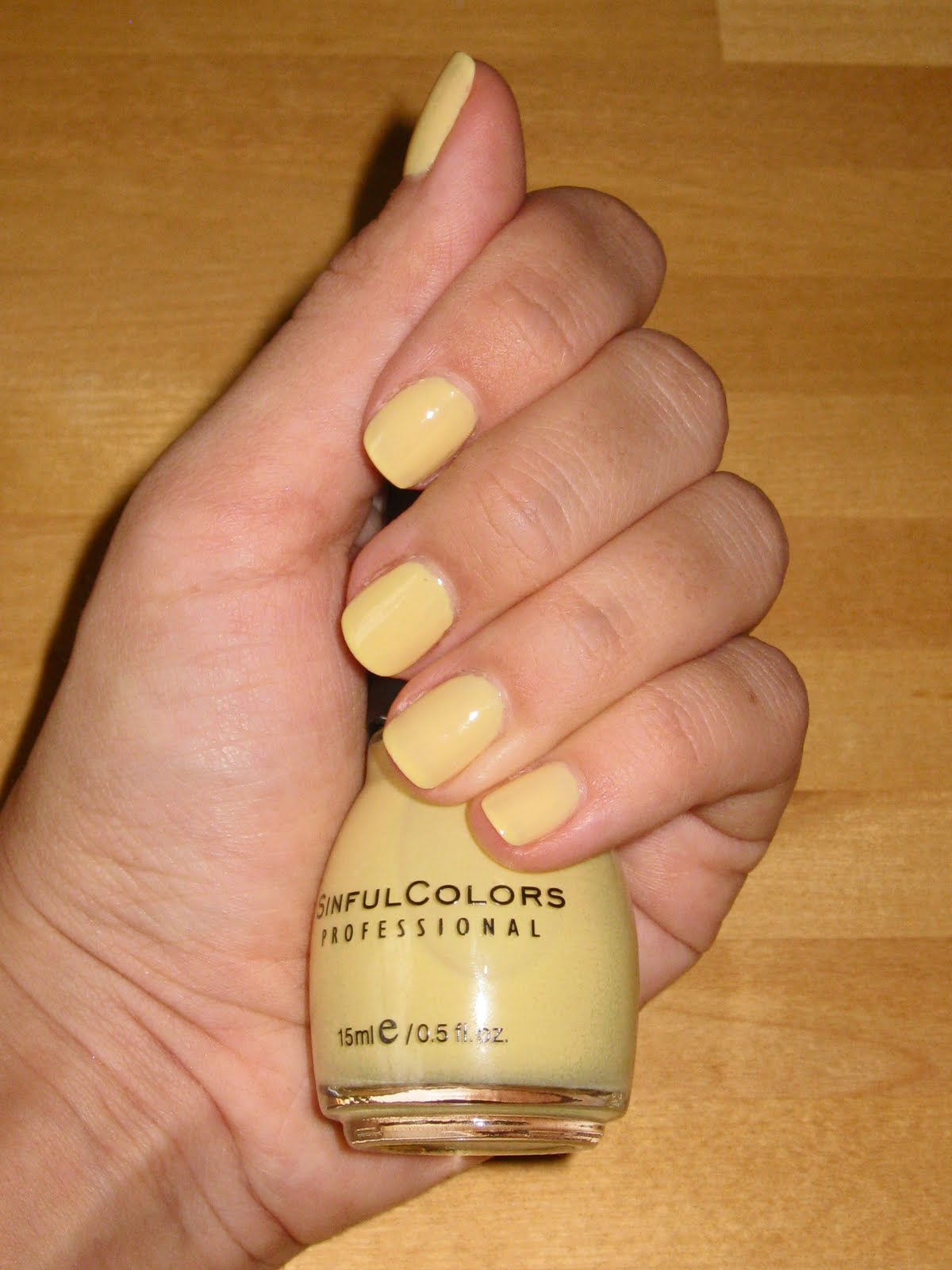 Maryam Maquillage Sunny Yellow Nail Enamel )