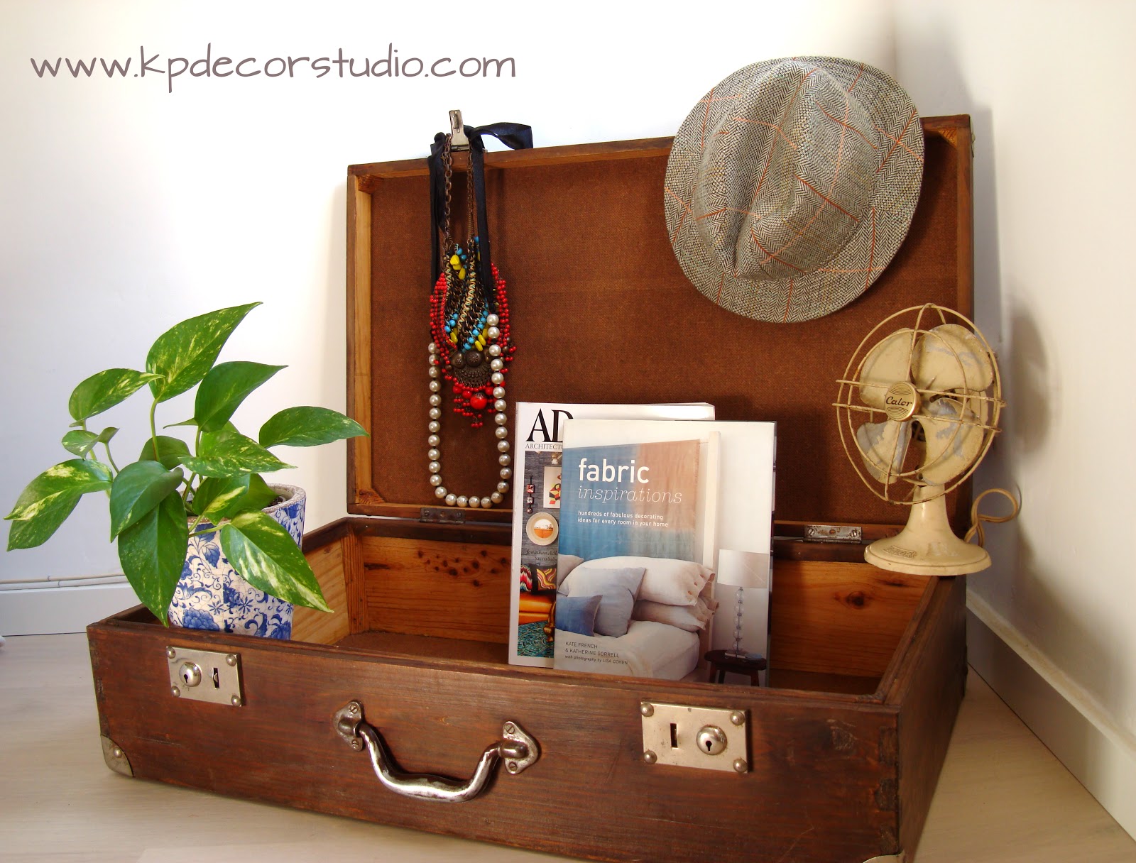 KP Tienda Vintage Online: Maleta de madera antigua ** Old wooden suitcase