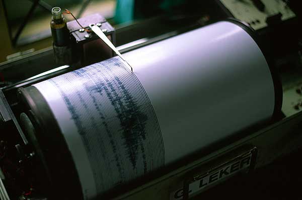 Picture Of Seismograph