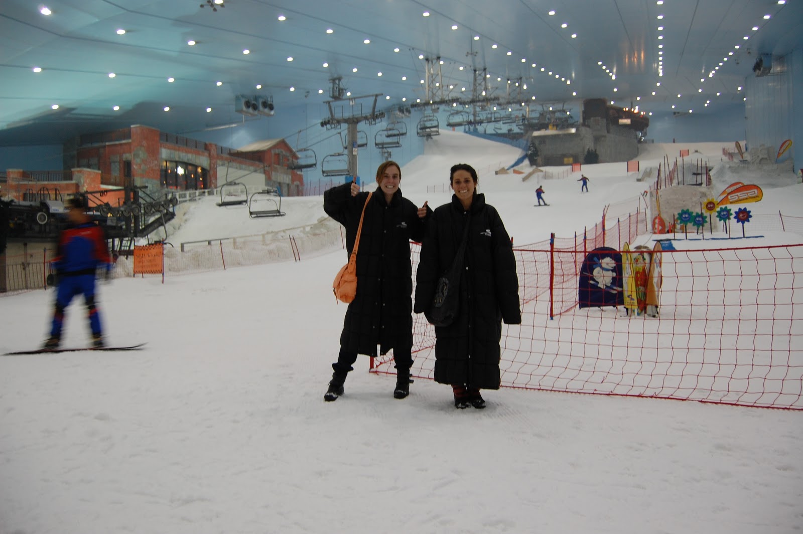 World Visits Ski Dubai Artificial Snow Setting