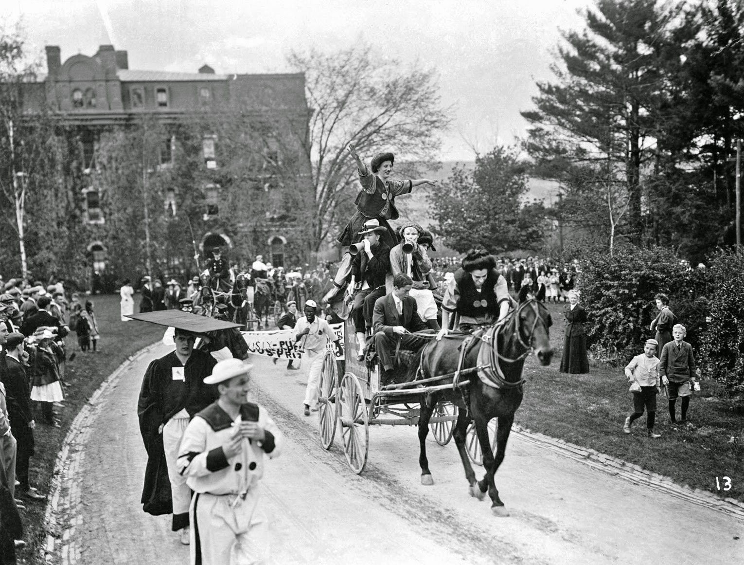 History in Photos Spring Day