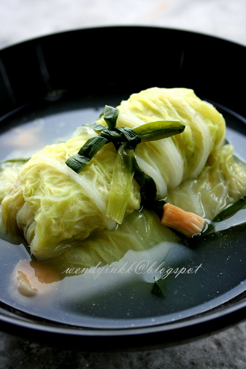 Table for 2.... or more Chinese Cabbage Rolls in Broth Chinese