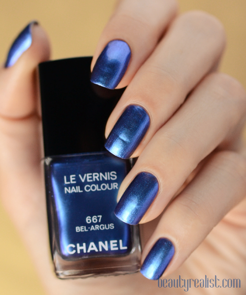 Chanel Bel-Argus 667 nail polish