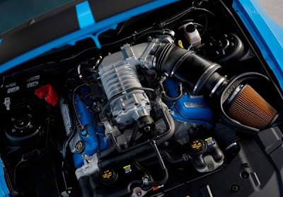 Mustang Shelby GT500 é equipado com V8 mais potente do mundo Mustang Shelby GT500 é equipado com V8 mais potente do mundo