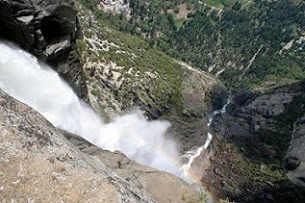 Air Terjun Mongefossen Air Terjun Paling Bahaya di Dunia