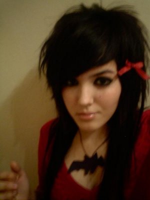 Cute Emo Girls Wallpapers For Desktop BackgroundImages Pictures emo chicks