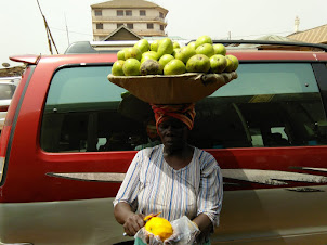 Mango hawker at Kisenyi bus terminus