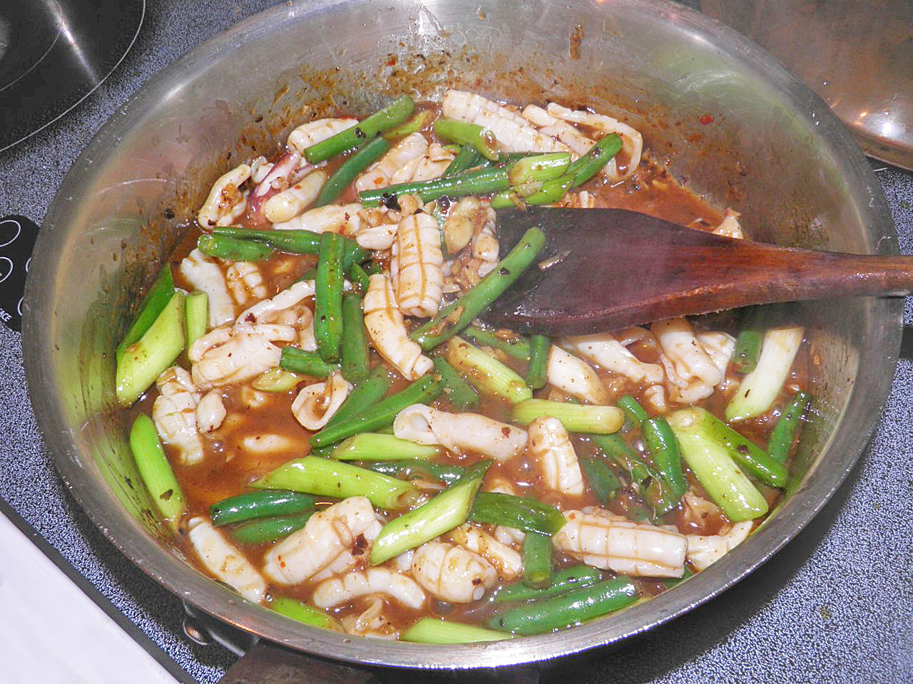 Docaitta Lifestyle Recipe Squid in Chili Black Bean Sauce