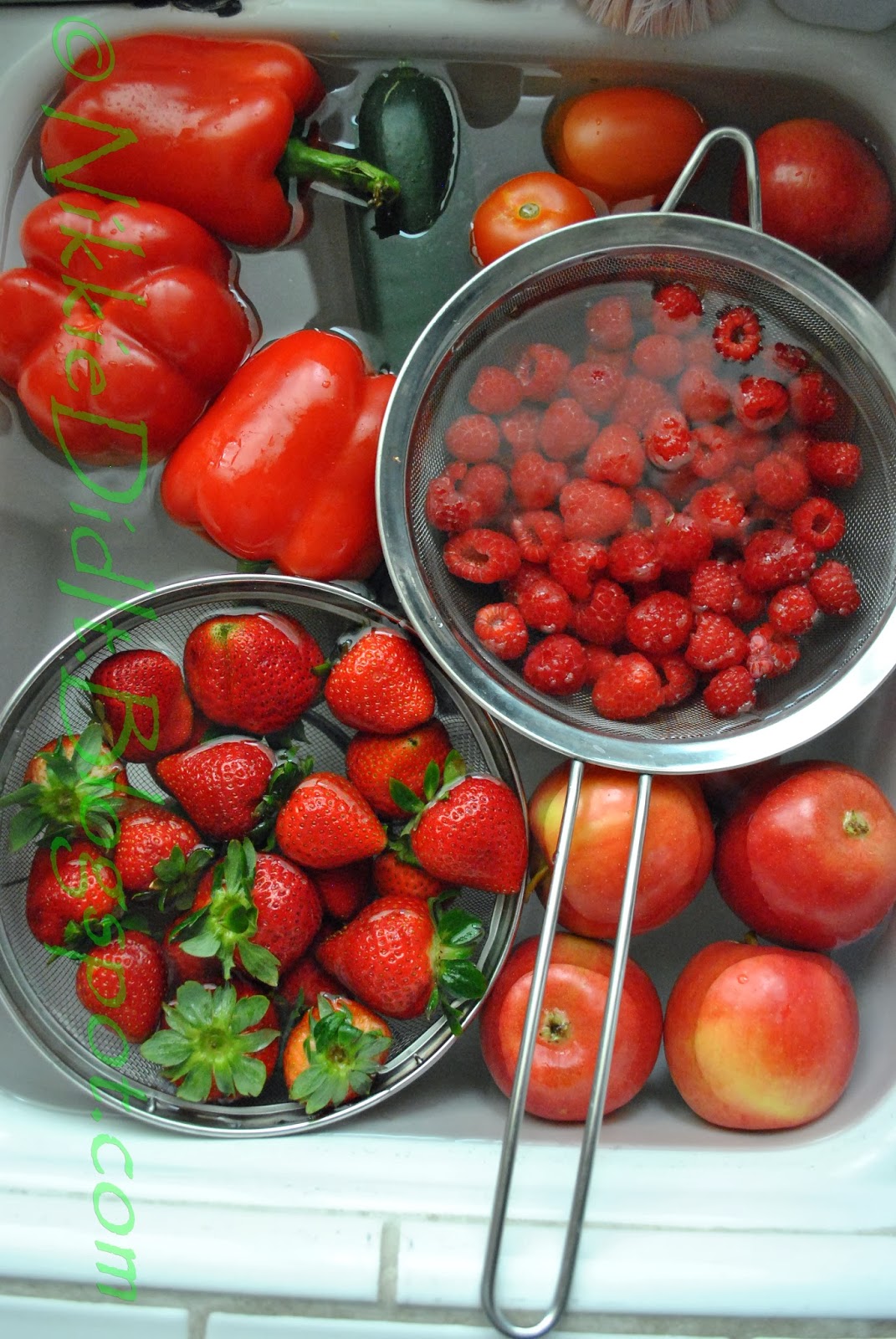 Fruit & Vegetable Wash, Plus Peserver Nikkie Did It