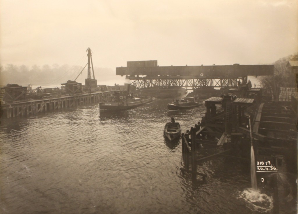 This is What Chelsea Bridge  Looked Like  on 4/26/1936 