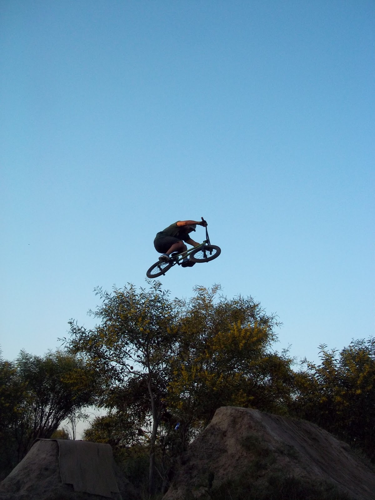 Port Elizabeth BMX Walker Drive Trails Session