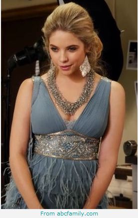 hanna marin prom dress
