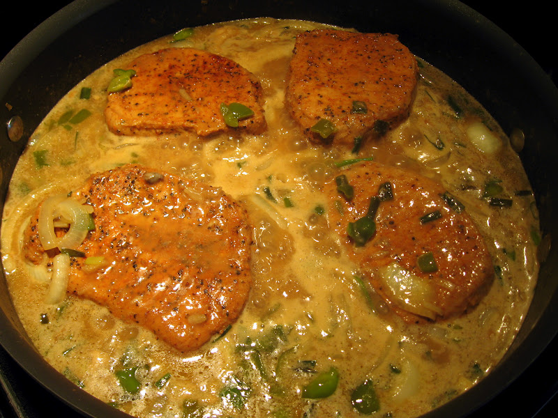 Cajun Smothered Porkchops and Gravy Tutorial