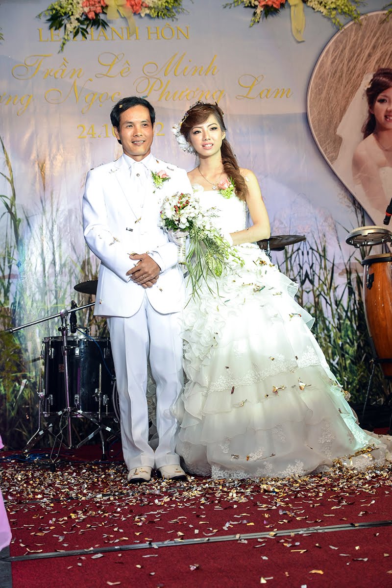 24 Oct 2012 Tiệc cưới Trương Ngọc Phương Lam . Trần Lê Minh  Quý Nữ bạn Trương Đức Vọng