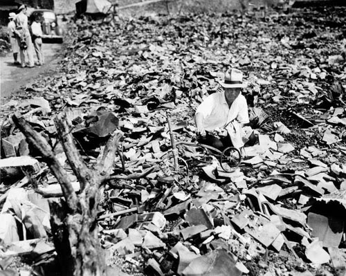 Bombas nucleares de Hiroshima e Nagasaki Bombas nucleares de Hiroshima e Nagasaki