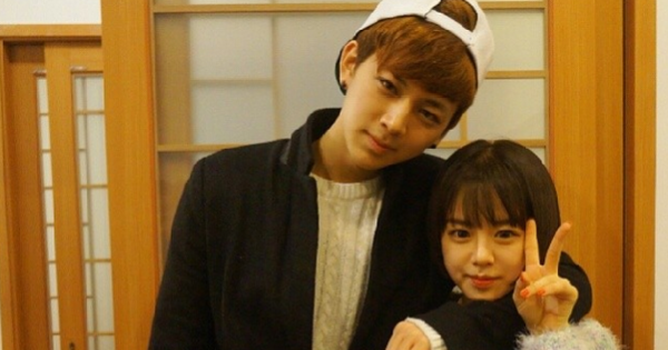 jinhwan and jimin dating They upload a wrong jimin bts memes i looked up so jimin, it's a singer but it's a girl and now he's dating jinhwan behind my back lol didn't see this coming. jinhwan and jimin dating They upload a wrong jimin bts memes i looked up so jimin, it's a singer but it's a girl and now he's dating jinhwan behind my back lol didn't see this coming.