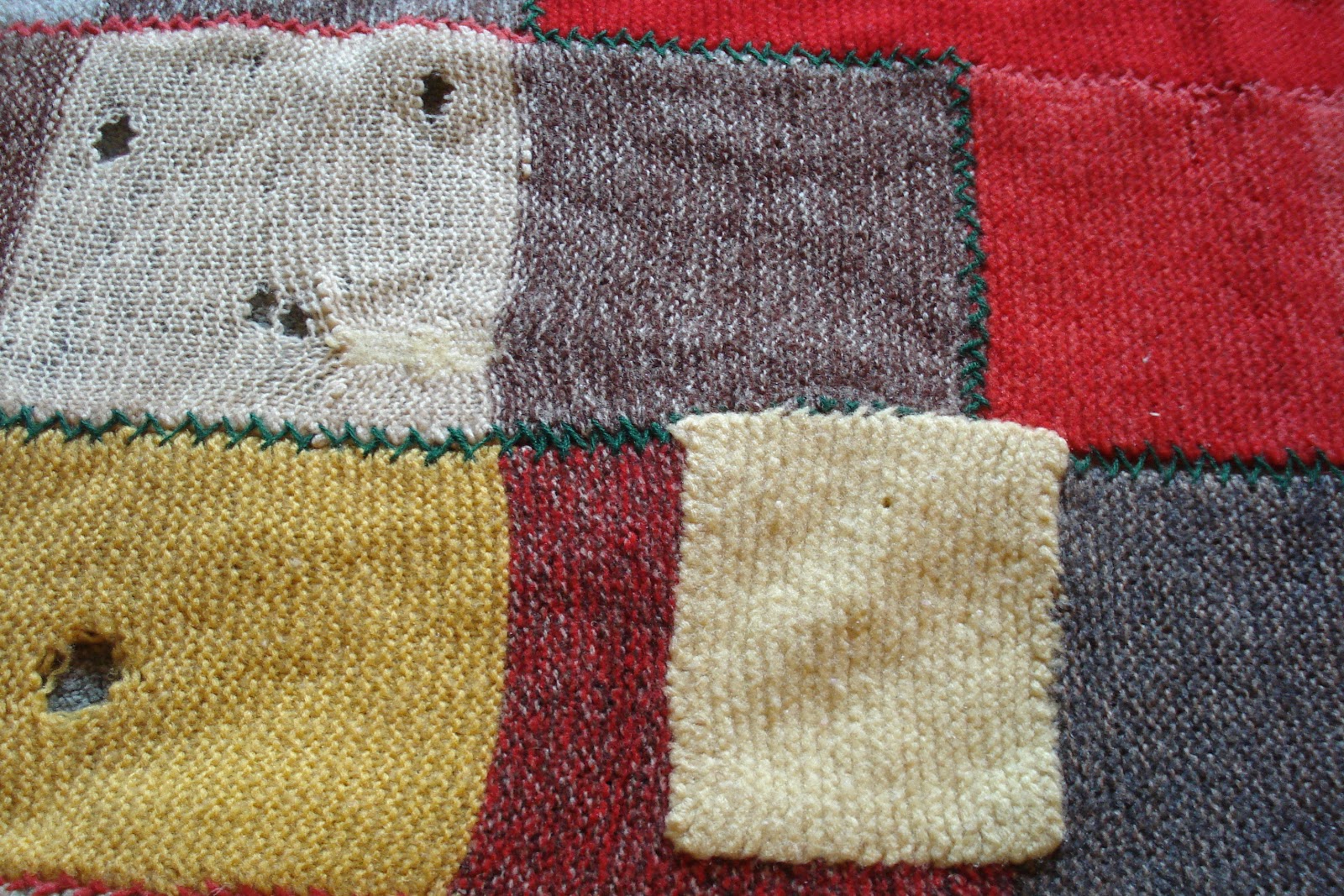 Welsh Quilts Red Cross Army Blanket