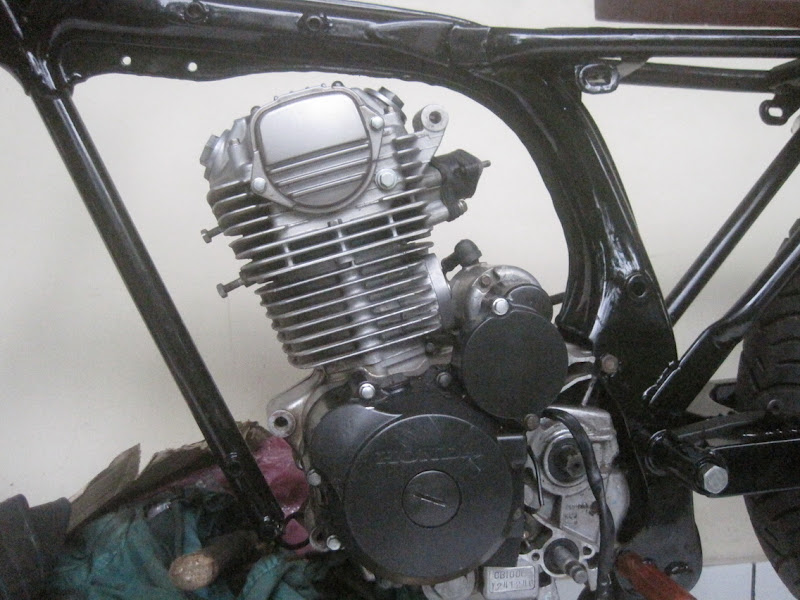 Motor CB pake Boring Tiger title=