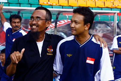 a simple view on Singapore Soccer AlFateha... Nasir