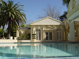 SRK+House+in+Dubai shahrukh khan pictures shahrukh khan Bio/Wiki shahrukh khan Clothing