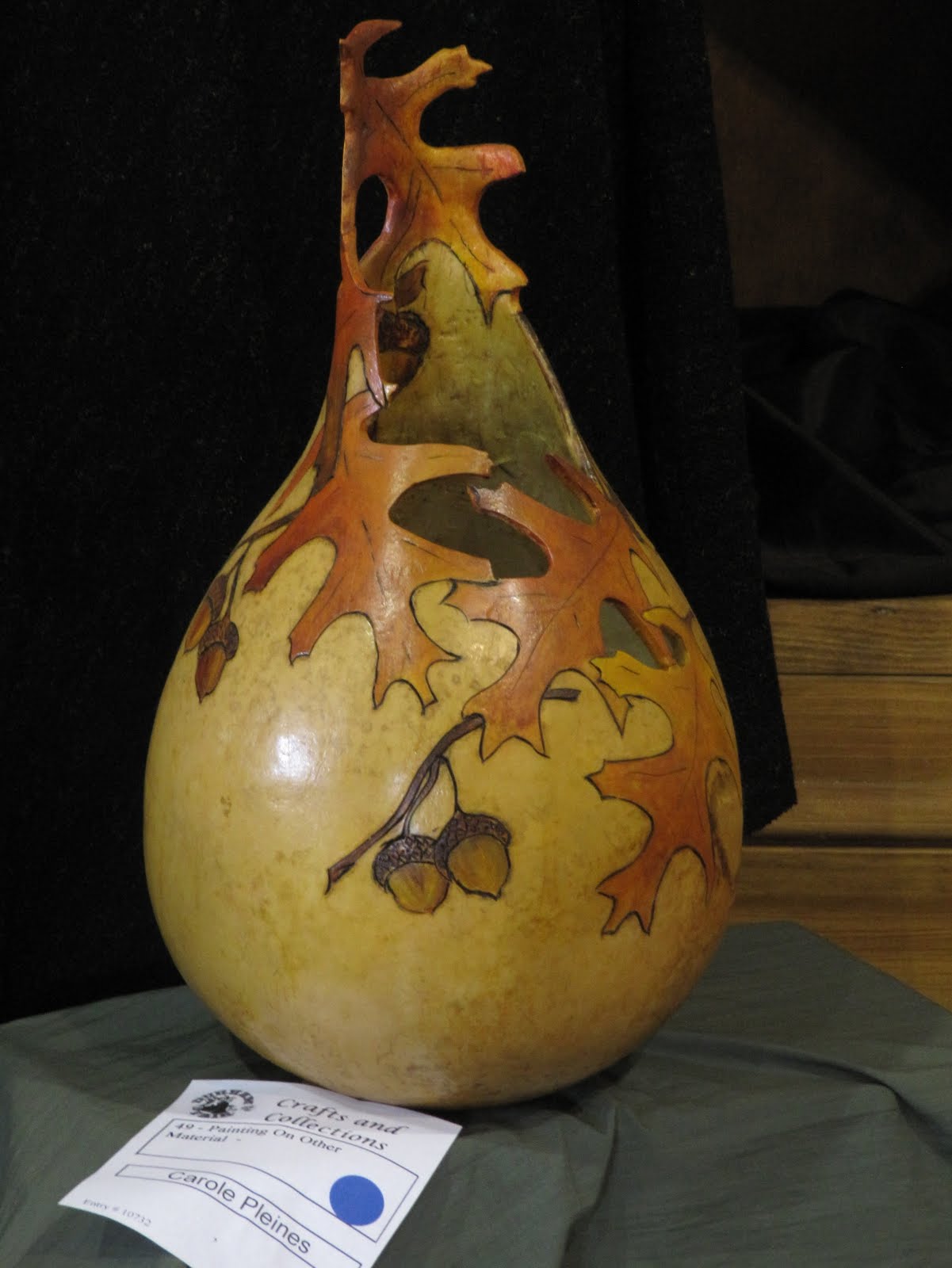 Gourd Carving with Pyrography Gourd art, Painted gourds, Gourds crafts
