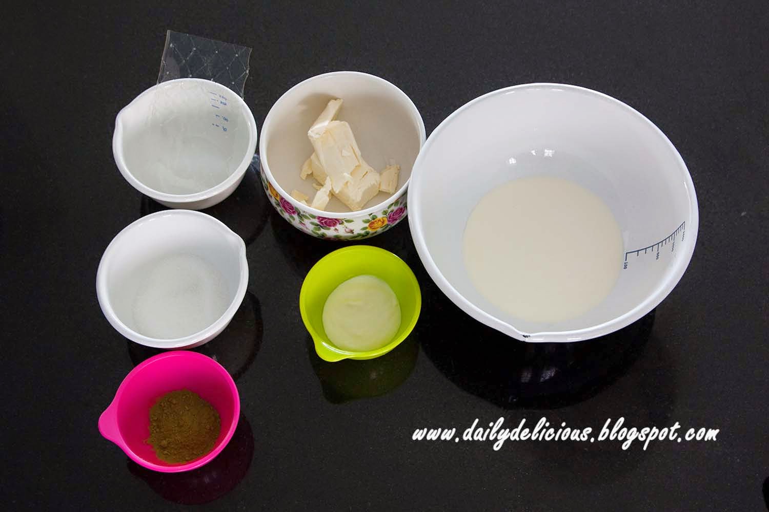 dailydelicious Vanilla mousse and green tea entremets