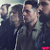 The Killers lança clipe natalino de ''Christmas In L.A.'' com participação de Owen Wilson!