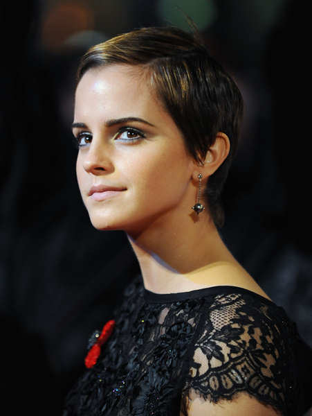 2010 house Emma Watson short emma watson short haircut pictures. emma watson emma watson short haircut 2010. 2010 house Emma Watson short emma watson short haircut pictures. emma watson