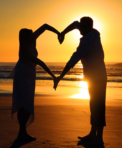 http://4.bp.blogspot.com/-Y68Edl3k_a0/TcaXbp59CEI/AAAAAAAAA6E/DtRnpFCQd5c/s1600/amor.jpg