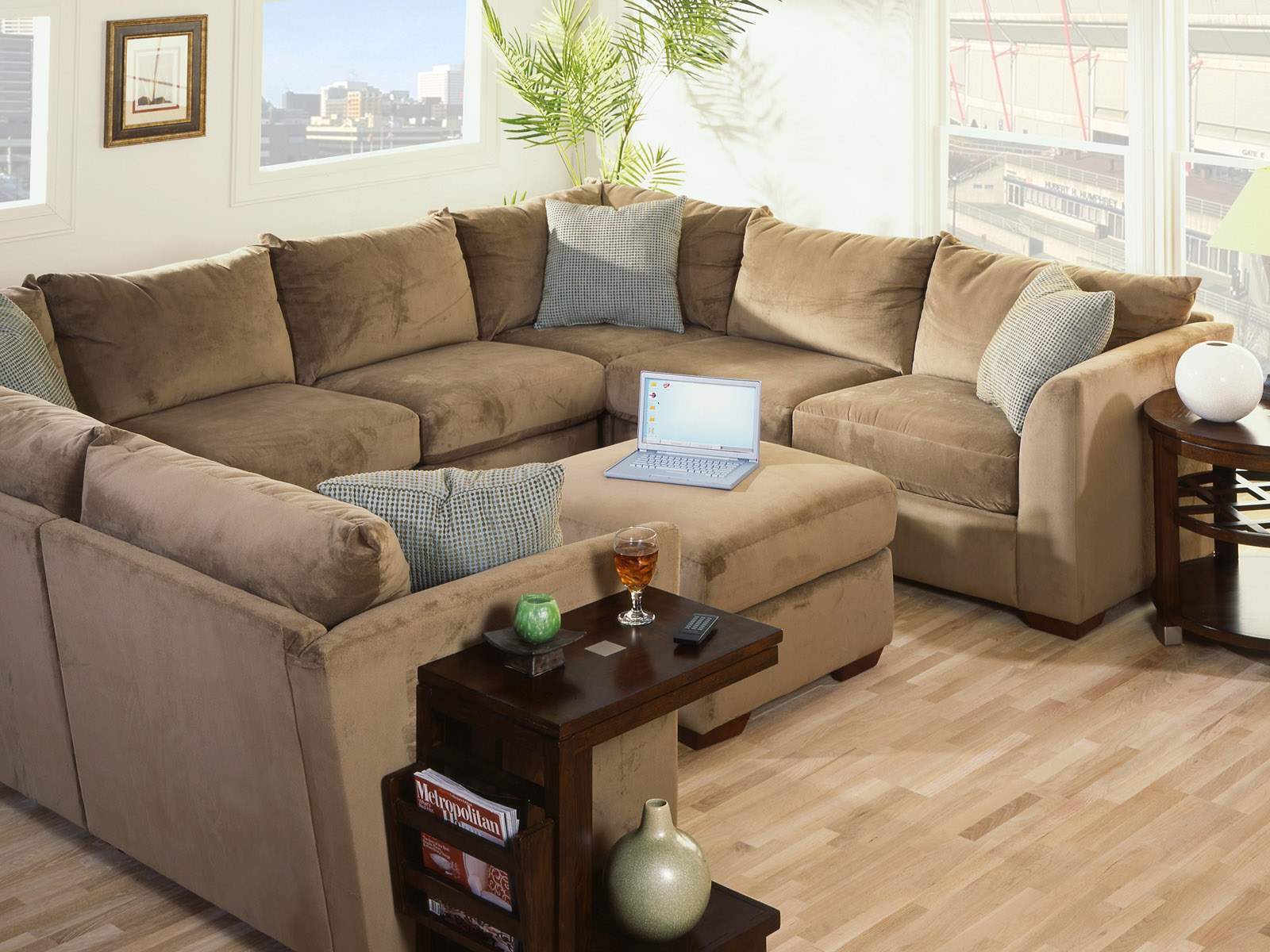 Living Rooms with Sectional Sofas Ideas