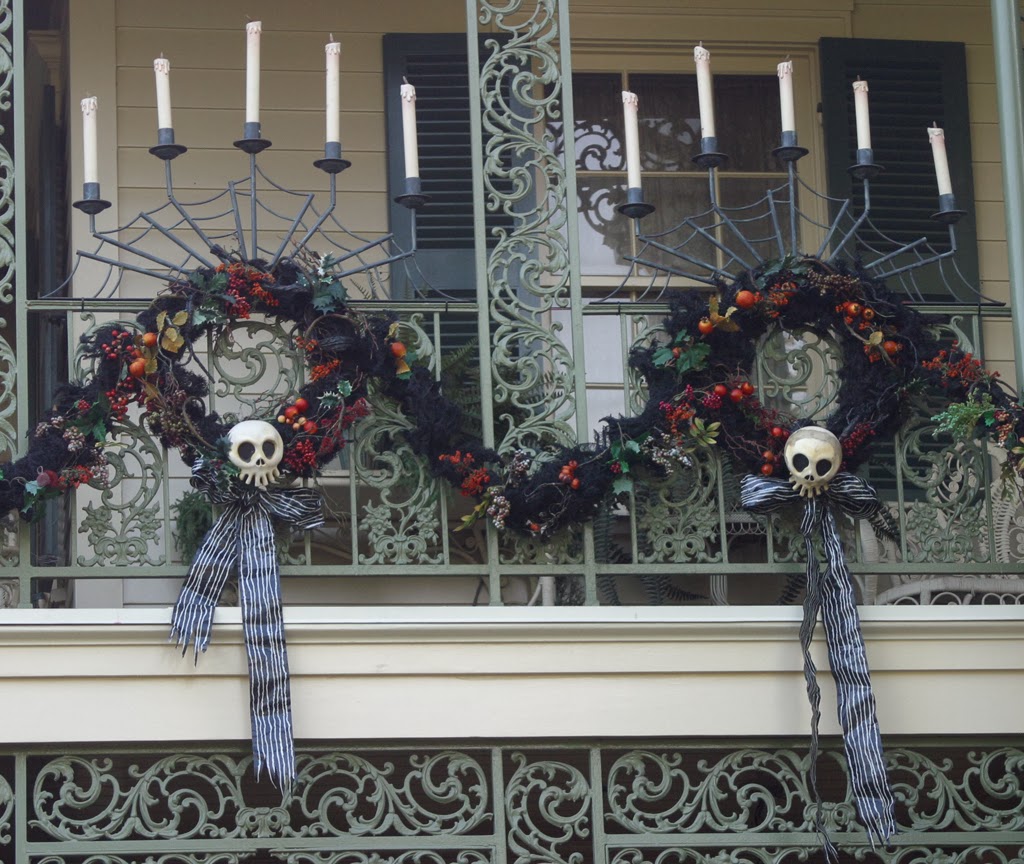 geek with curves nightmare before christmas wreath how to geek with curves nightmare before christmas wreath how to