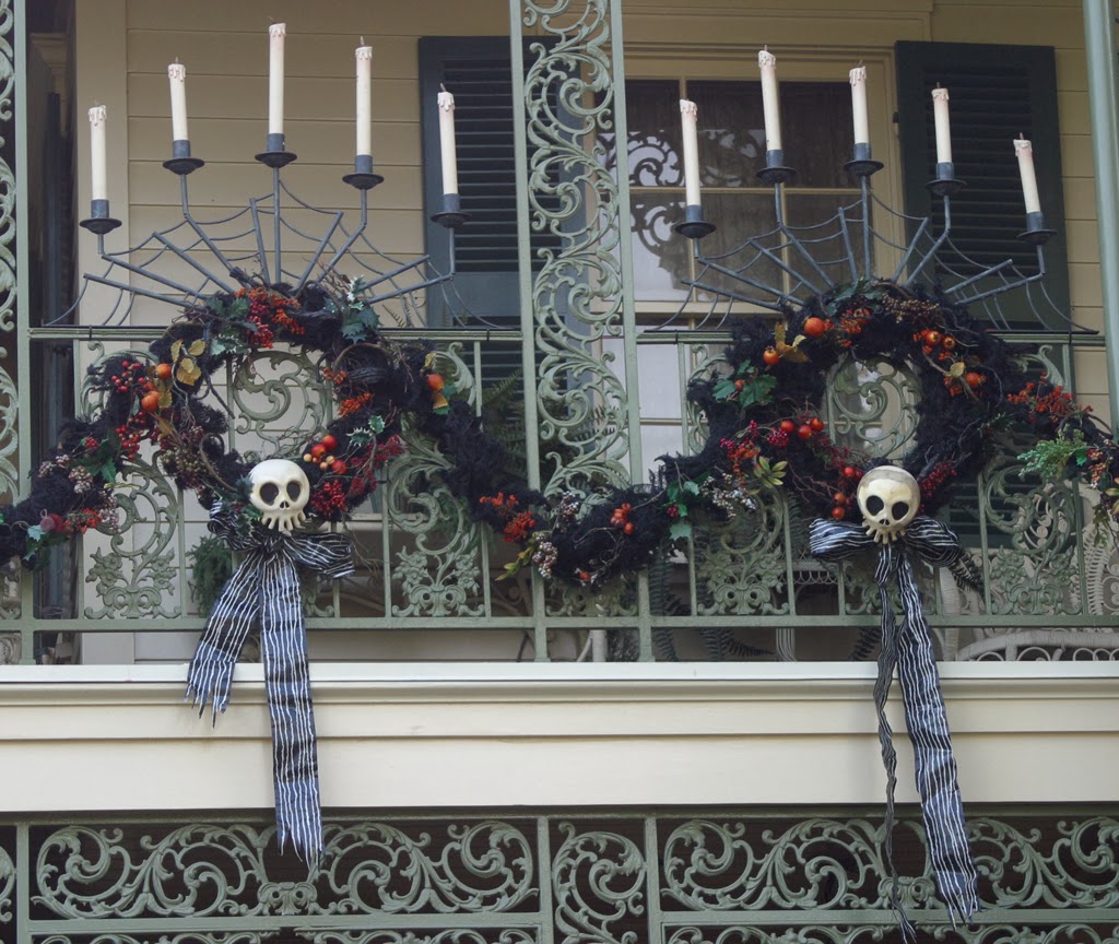 took tons of pictures of the wreaths from far away and up close ...