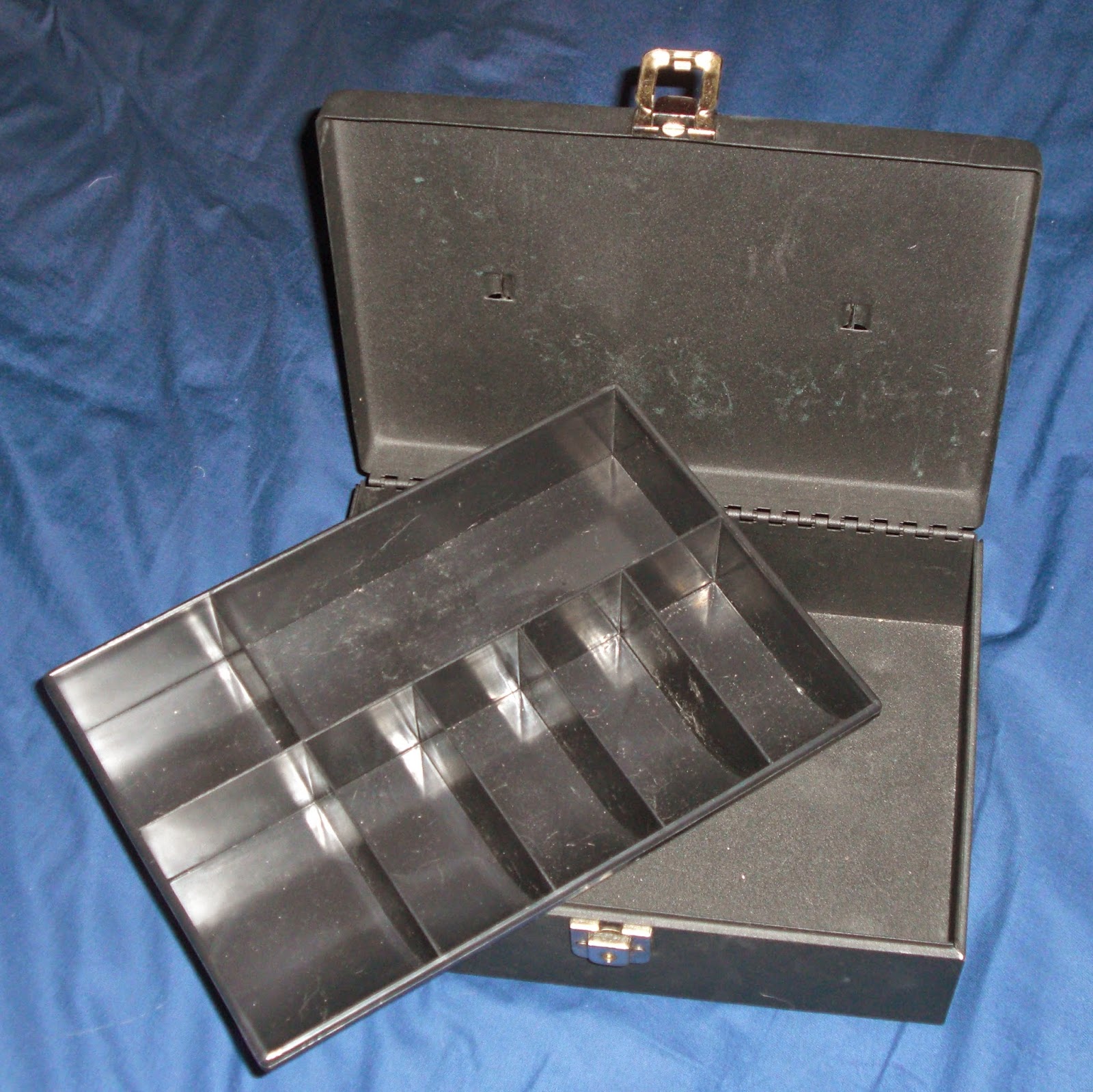 Unexpectedly Inspired Jewelry Storage and Display Shelves