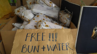 Bersih 4: Free buns and water