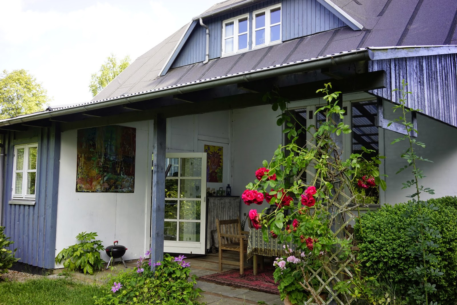 Richard Bjerkoe - Robust Dad - House in Jelling